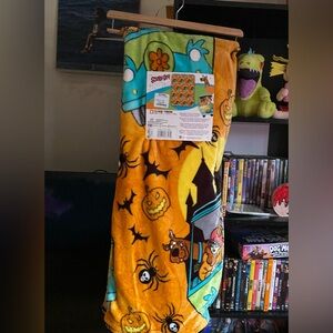 Scooby Doo Halloween Plush Blanket 🎃